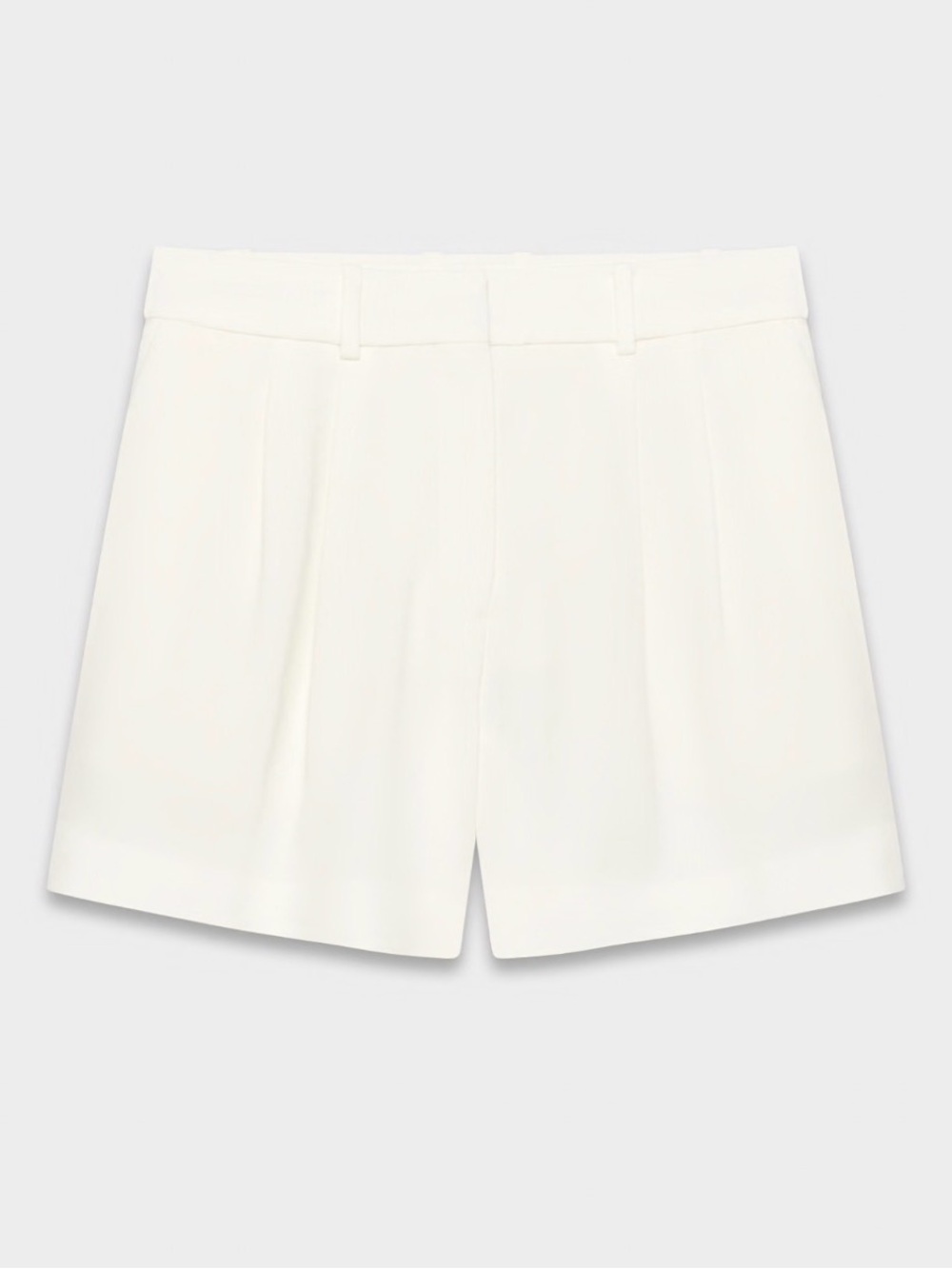 Aritzia Babaton Pleated Mid-Thigh Short